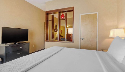 Suite, 1 cama de matrimonio grande con sofá cama, no fumadores
