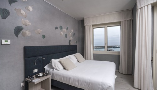 Habitación Deluxe doble, balcón, vistas al mar