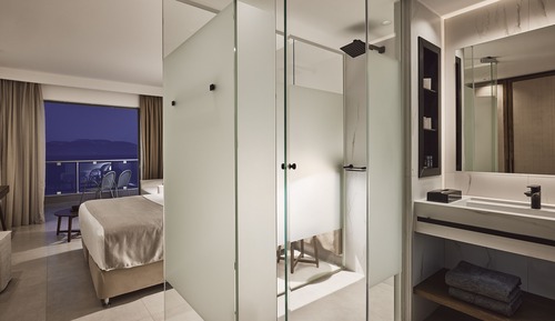 Suite junior, vistas al mar