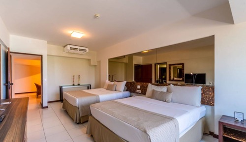 Premium Floor Suite