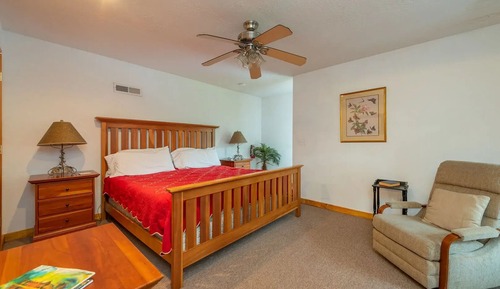 Cabin, Private Bathroom (Mount Mitchell Cabin - No Breakfast, No Pets)