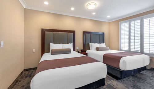 Suite, 2 camas de matrimonio, no fumadores, frigorífico y microondas