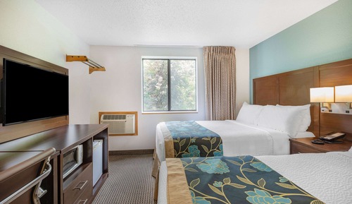 Habitación, 2 camas dobles, no fumadores, vistas a la piscina