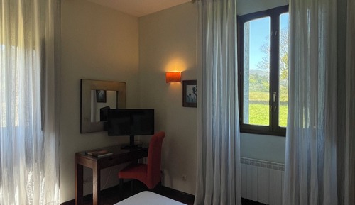 Habitación básica doble, vistas a la montaña