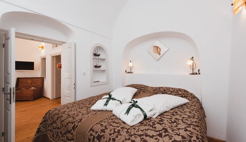 Kyklos Villa *100 meters outside the complex