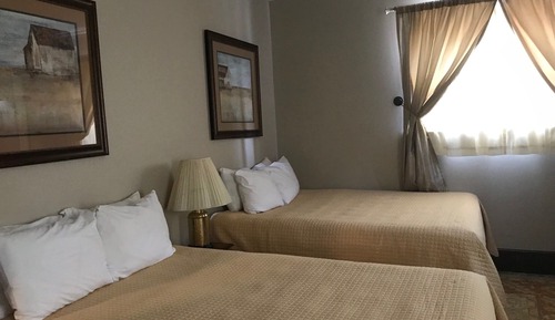Habitación clásica doble de uso individual, 2 camas de matrimonio (Adults Only )