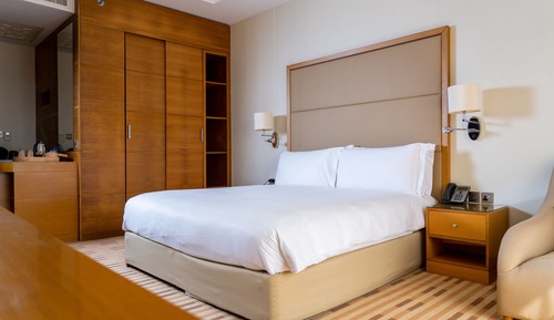 Habitación estándar, 1 cama de matrimonio grande, balcón