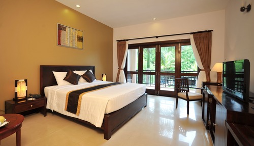 Habitación superior, vistas al jardín