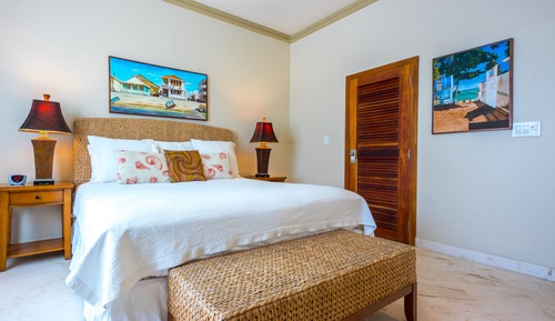 Beach Front Brushstrokes Villa 3 Bedroom