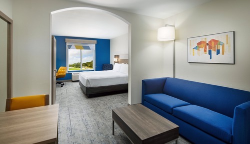 Suite, 1 cama de matrimonio grande con sofá cama