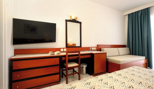 Habitación estándar con 2 camas individuales, vistas al jardín