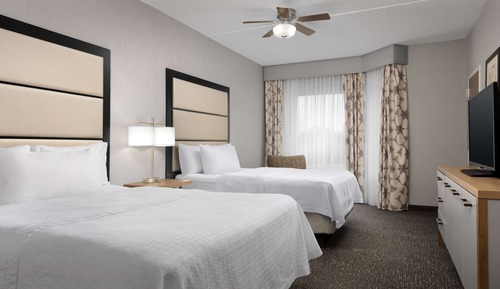 Suite con 2 camas matrimoniales, n/f