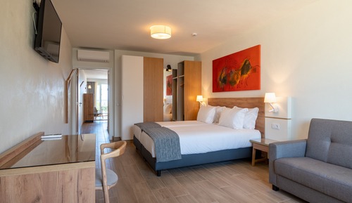 Apartamento familiar, balcón, vistas al mar