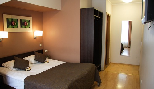 Habitación con 1 cama doble o 2 individuales (Street View)