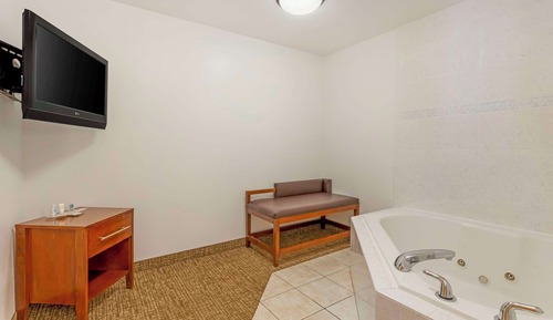 Suite Business, 1 cama de matrimonio grande con sofá cama, no fumadores