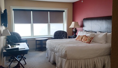 Habitación Deluxe, 1 cama de matrimonio grande, bañera de hidromasaje, vistas a la ciudad
