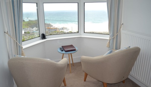Habitación doble, baño privado, vistas al mar