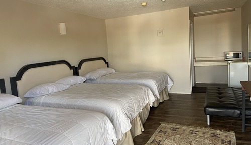 Habitación familiar, no fumadores (3 Double Beds, 1 Futon)