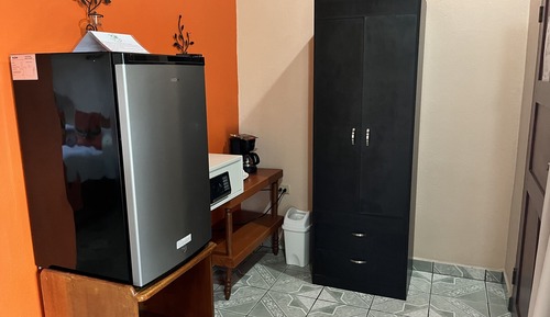 Habitación clásica con 1 cama doble o 2 individuales