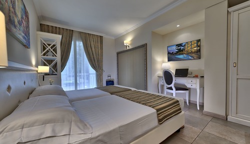 Habitación estándar doble, balcón
