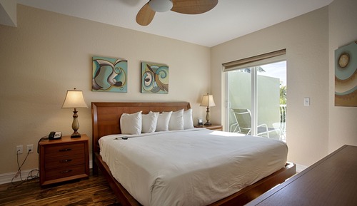 Suite, varias camas, vistas a la piscina (2 Bedroom Suite)