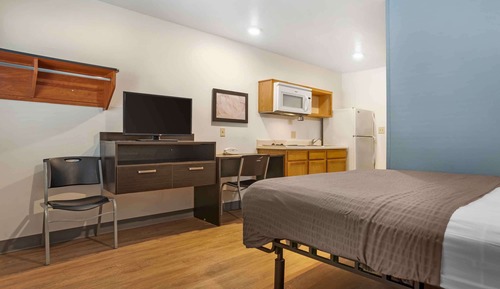 Estudio estándar, no fumadores, frigorífico y microondas
