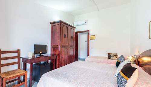 Habitación triple de diseño