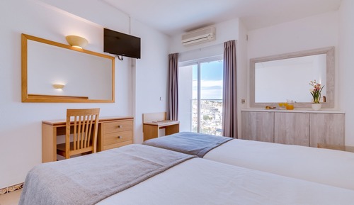 Habitación con 1 cama doble o 2 individuales