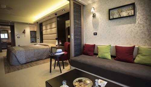 Luxury Executive Suite with Sea View