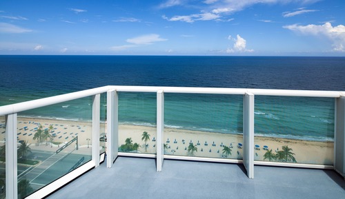Suite, 1 habitación, frente al mar (Mobility Accessible, Roll-In Shower)