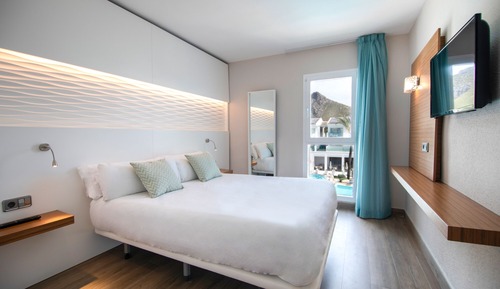 Suite, 1 habitación, balcón, vistas a la piscina