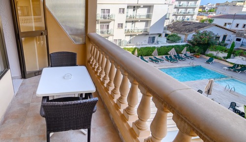 Apartamento, 1 habitación, balcón (2 adults + 2 children)