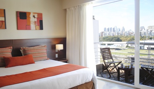 Apartamento superior, 1 cama de matrimonio grande, cocina básica