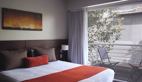 Apartamento junior, 1 cama de matrimonio grande, cocina básica
