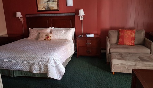 1 cama de matrimonio grande