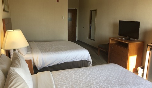 Habitación, 2 camas de matrimonio, accesible para personas con discapacidad (Comm, Roll Shwr)