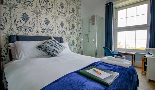 Habitación individual, baño privado (1st Floor. Sea views)