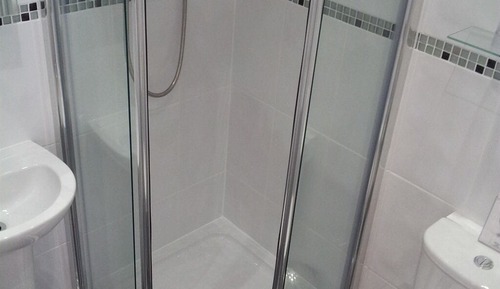 Habitación individual, baño privado