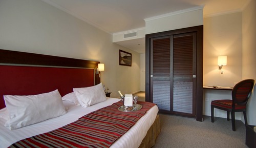 Habitación de lujo, 1 cama de matrimonio grande, vistas al campo de golf