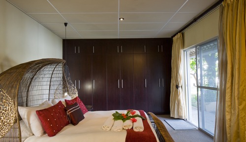 Habitación, 1 cama de matrimonio grande, vistas al río
