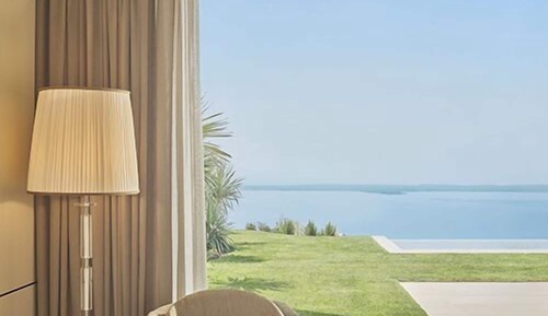 Villa estándar, 2 habitaciones, piscina privada, vistas al lago