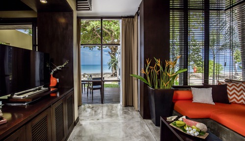 Villa, frente a la playa