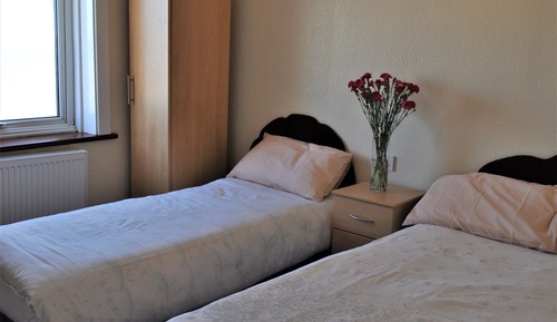 Suite Confort, baño privado (Fam5Comfort Ensuite)