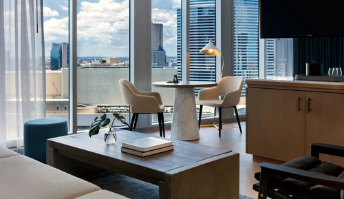 Suite, 1 cama de matrimonio grande (High Floor)