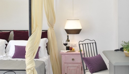 Habitación superior con 1 cama doble o 2 individuales