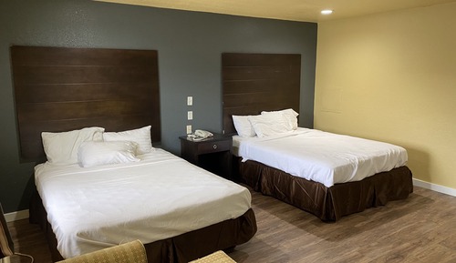 Habitación, 2 camas de matrimonio, accesible para personas con discapacidad