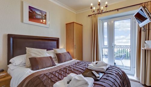 Habitación doble, balcón, vistas al mar (Compact Double Room, 2nd Floor)