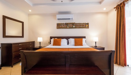 Apartamento panorámico, junto a la piscina