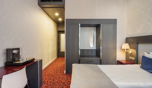Habitación Deluxe (Vistas a la Plaza)