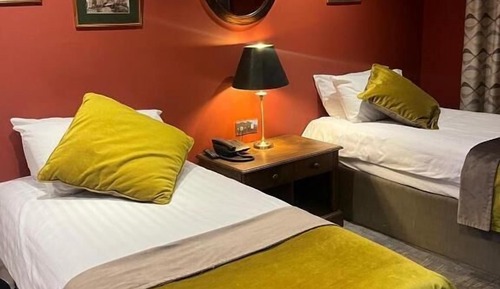 Habitación estándar con 2 camas individuales, baño privado